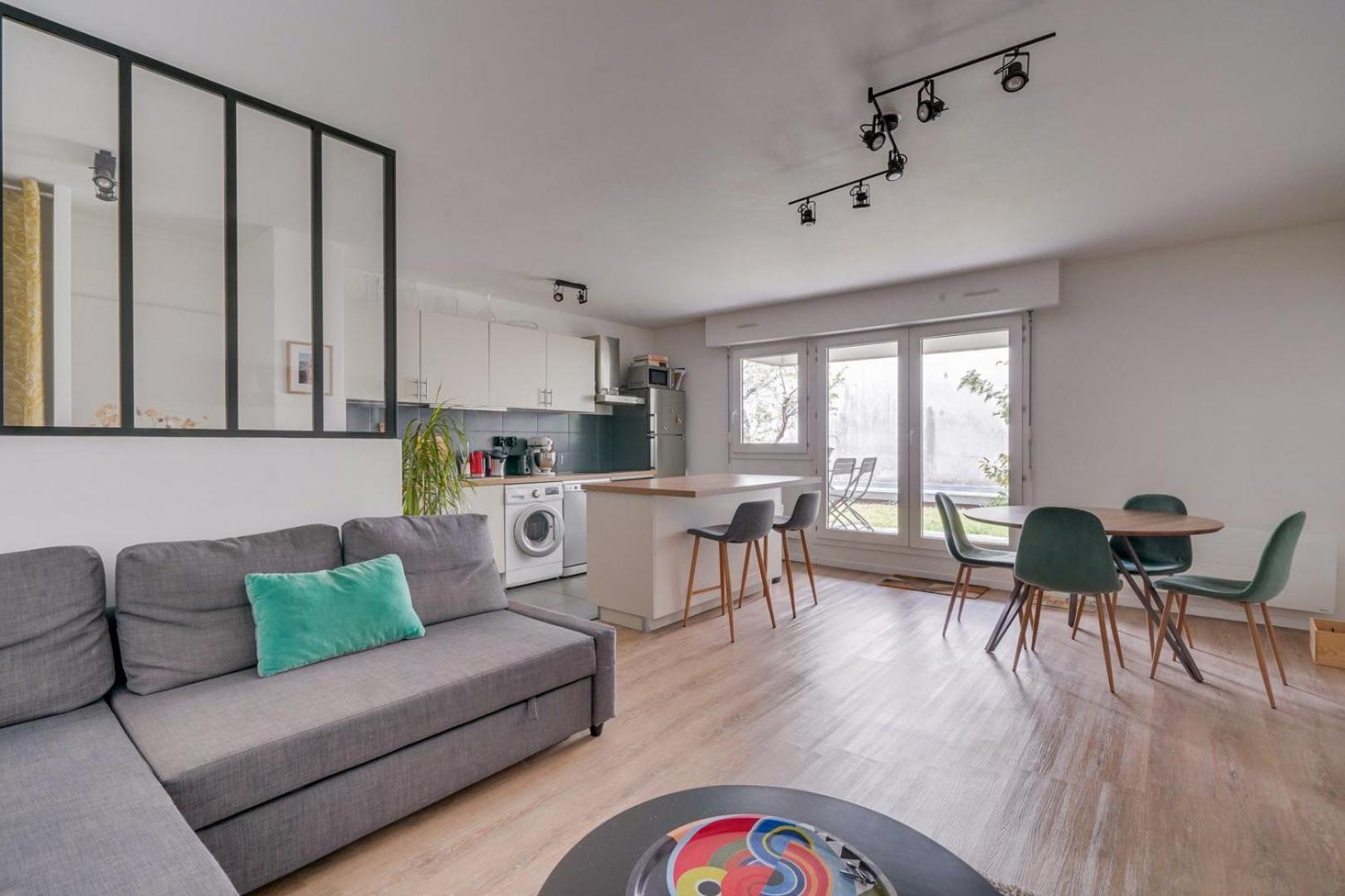 Pleasant Flat In Bordeaux With Terrace And Parking Bordéus Exterior foto