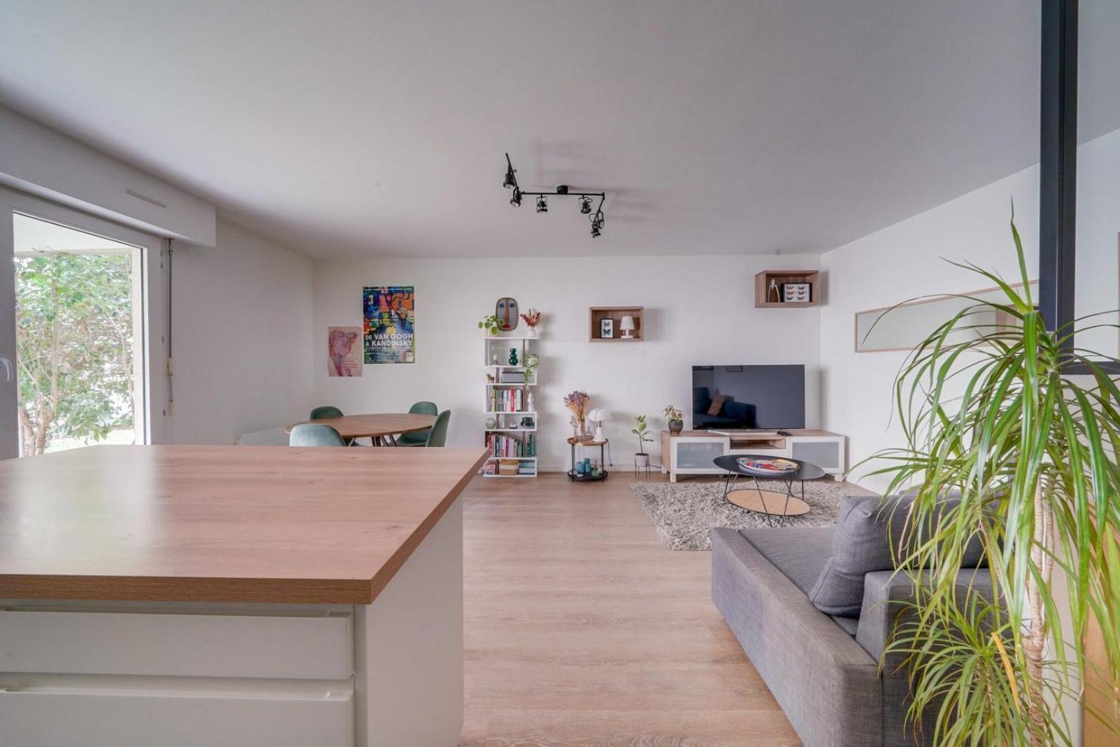 Pleasant Flat In Bordeaux With Terrace And Parking Bordéus Exterior foto