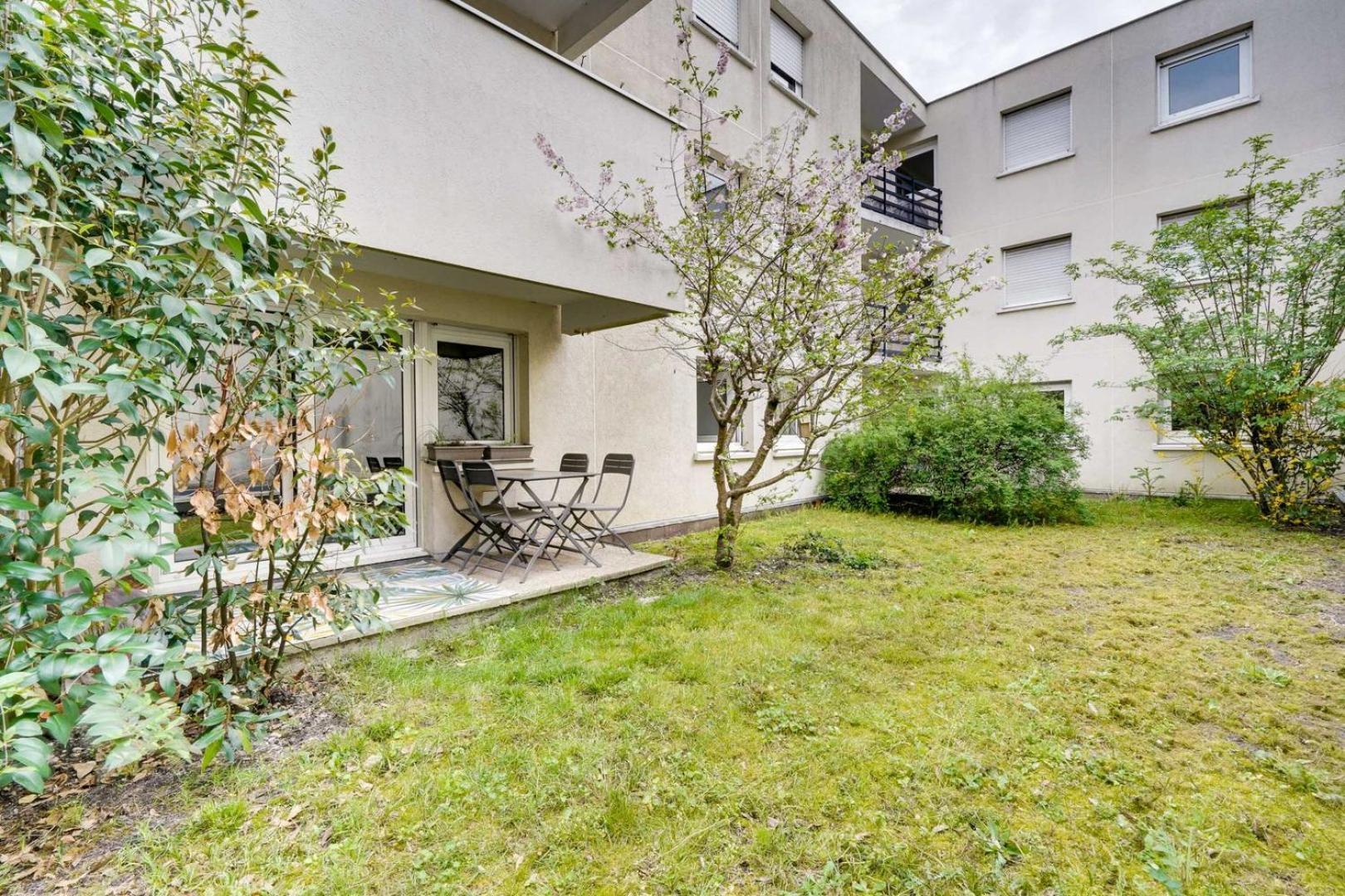 Pleasant Flat In Bordeaux With Terrace And Parking Bordéus Exterior foto
